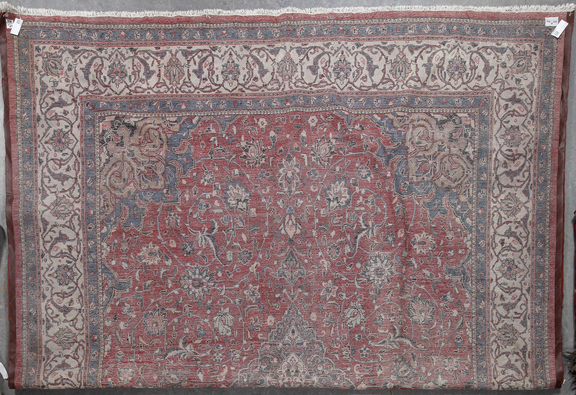 MATTA, Persisk, Ca 425x322 cm.