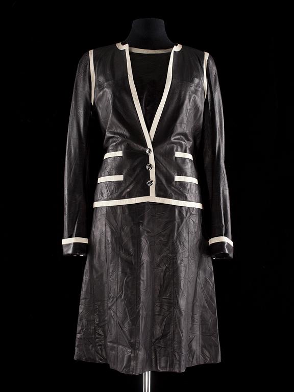 CHANEL, tvådelad dräkt, våren 2005.