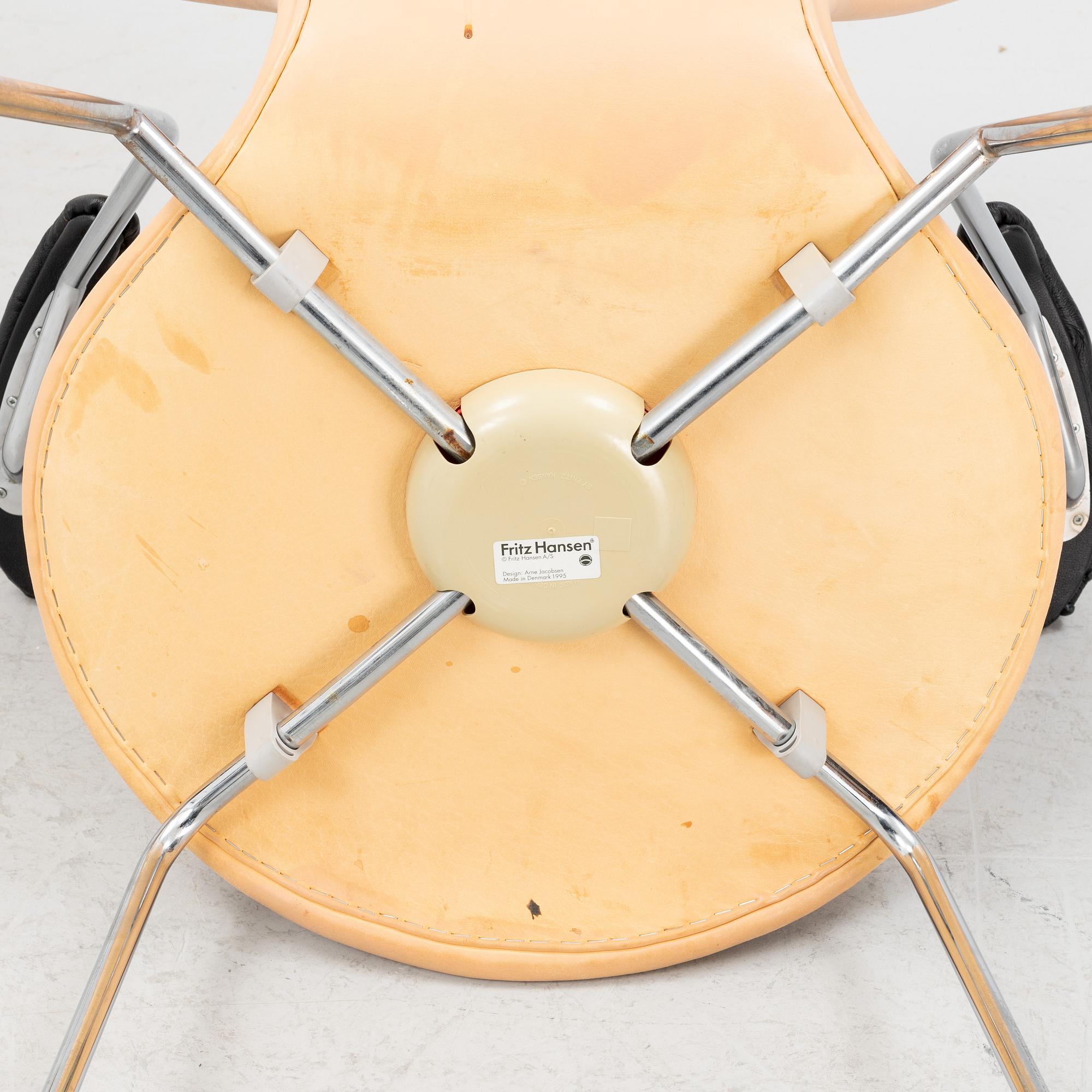Arne Jacobsen, karmstolar, 8 st, "Sjuan", Fritz Hansen, Danmark, 1995.