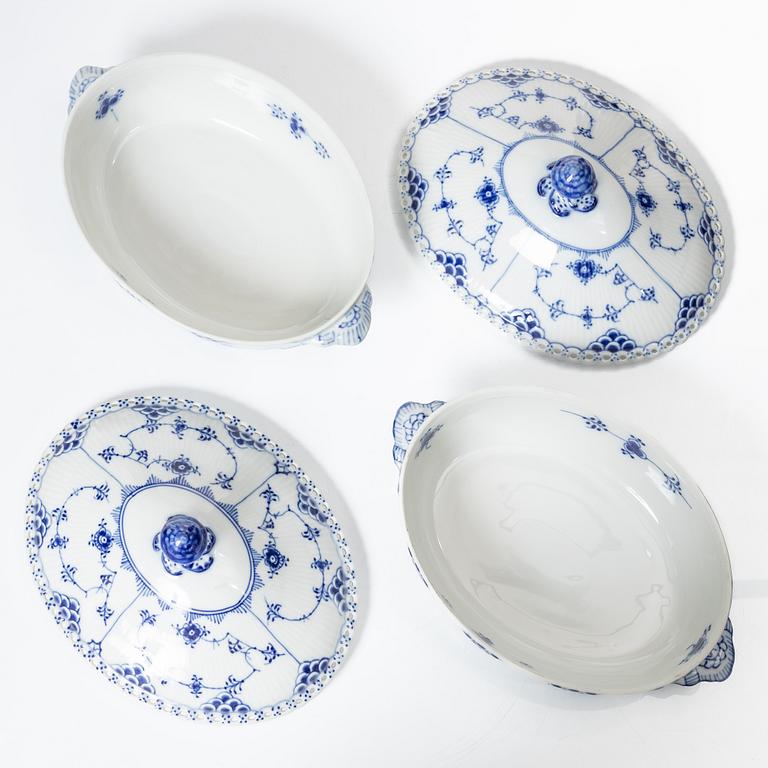 Royal Copenhagen, terriner med lock, ett par, "Musselmalet Helblonde", Danmark, 1979-83.