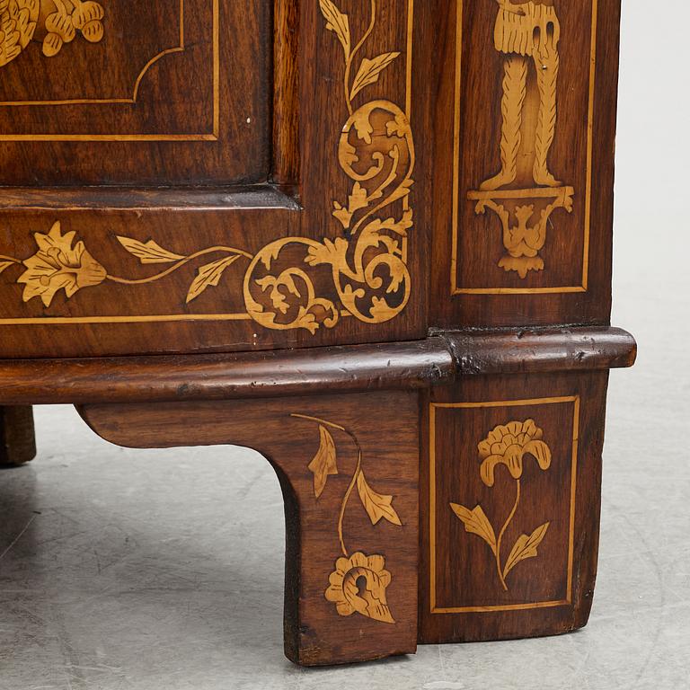 Hörnskåp, Holland 1800-tal.