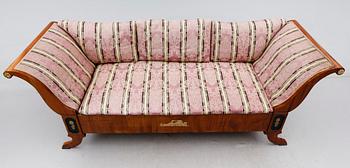 SOFFA, empire, 1800-talets första hälft.
