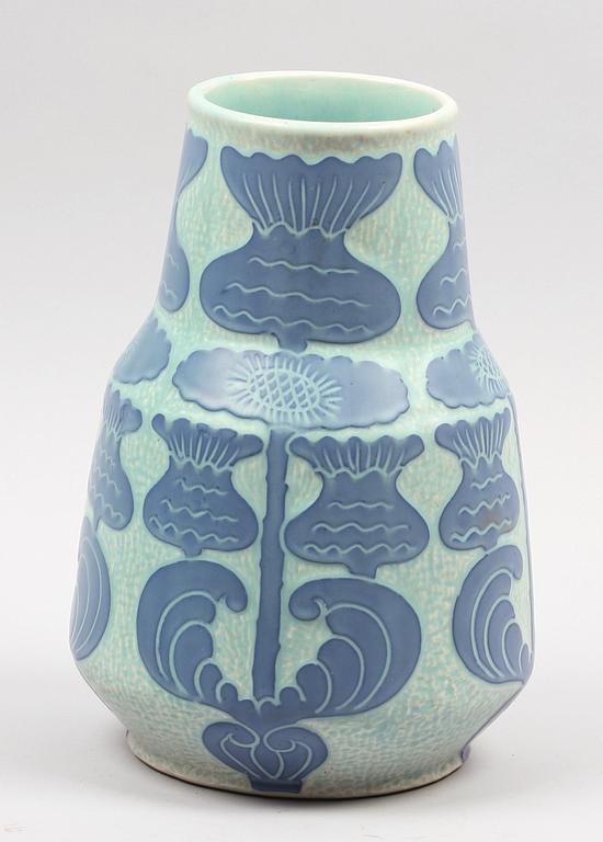 VAS, porslin, jugend, Gustafsberg, sign o dat 1919.