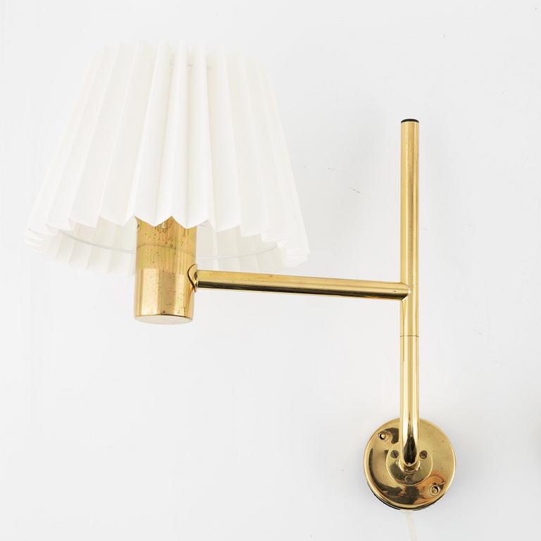 Hans-Agne Jakobsson, a pair of brass wall lights, Markaryd, second half of the 20th century.