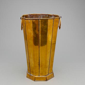 PARAPLYSTÄLL, mässing, 1900-talets första hälft.