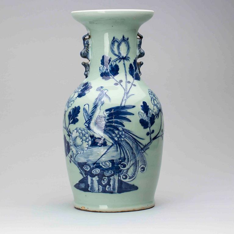 URNA, porslin, Kina, 1900-tal.