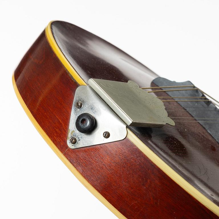 Gibson, mandolin, "A4", USA, 1918.