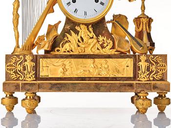 A Directoire around year 1800 mantel clock.