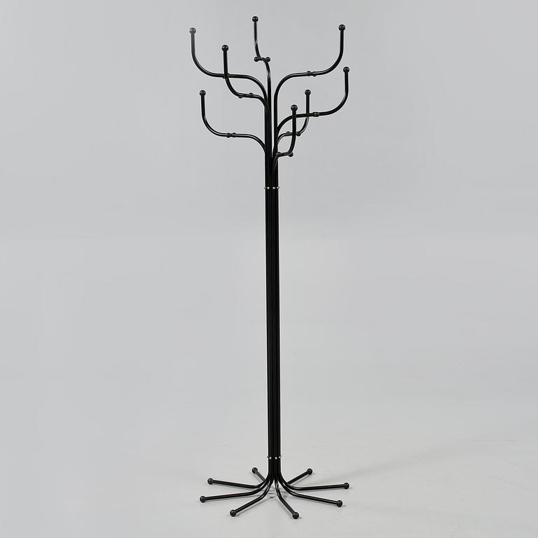 TAMBURMAJOR, "Coat Tree", Sidse Werner, Fritz Hansen, 1900-talets sista kvartal.