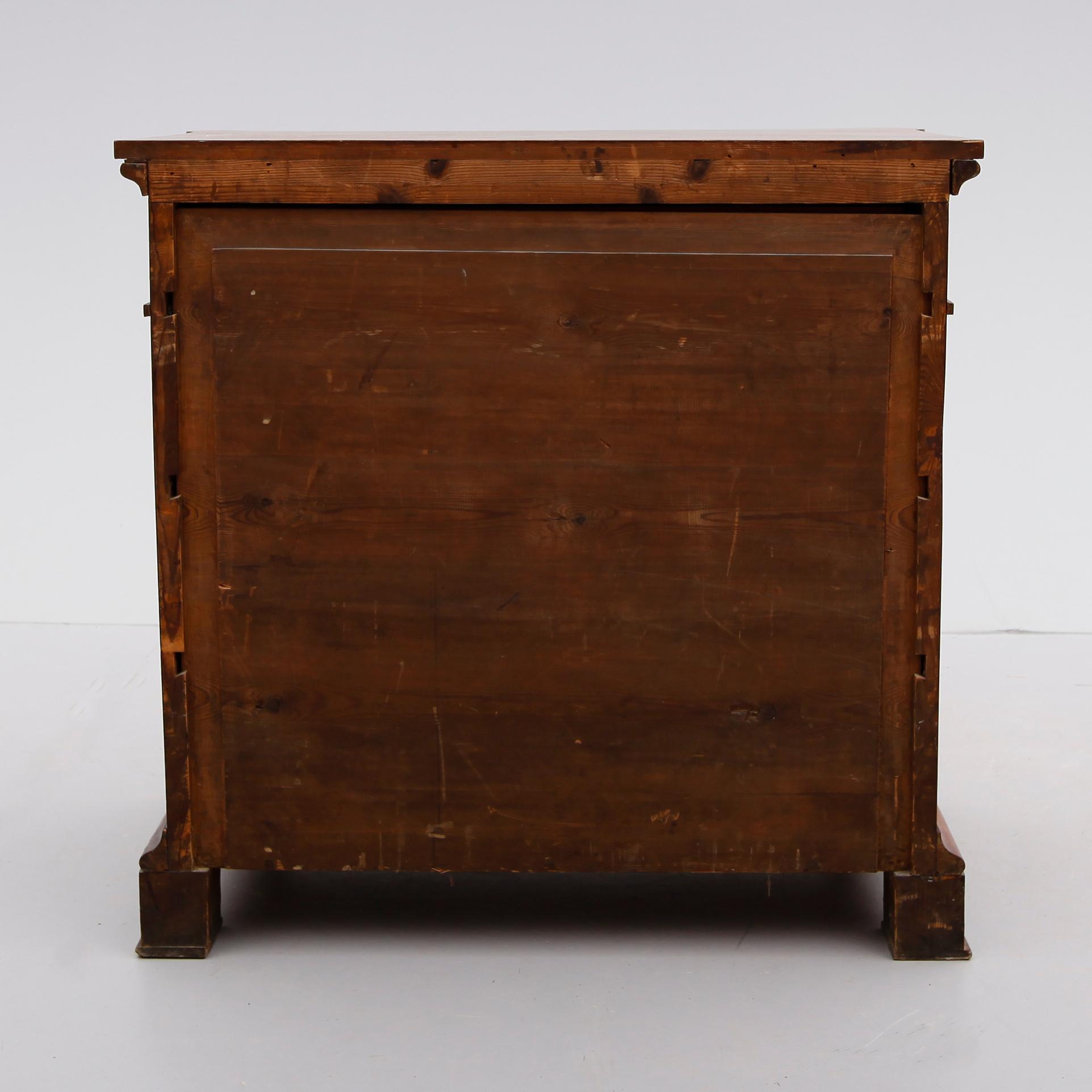 BYRÅ, senempire, 1800-talets mitt.