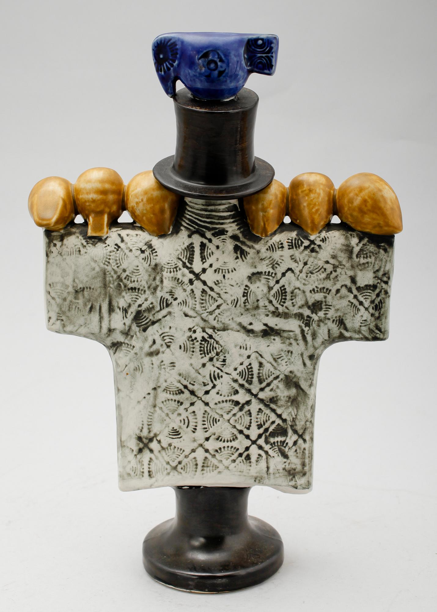 FIGUR, stengods, "Fågelskrämma", Lisa Larson, Gustavsberg, 1960-/1970-tal.