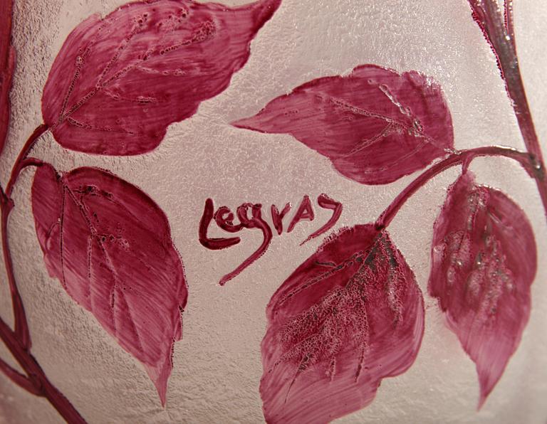 VASER, ett par, överfångsglas, sign Legras, 1900-talets första hälft.