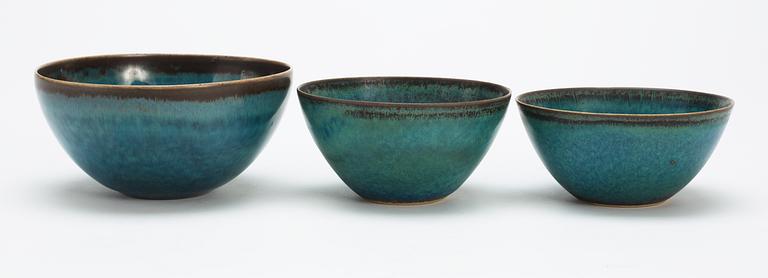 Three Stig Lindberg stoneware bowls, Gustavsberg studio 1959-1964.