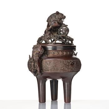 A Japanese insence burner with cover and liner, 19th Century.