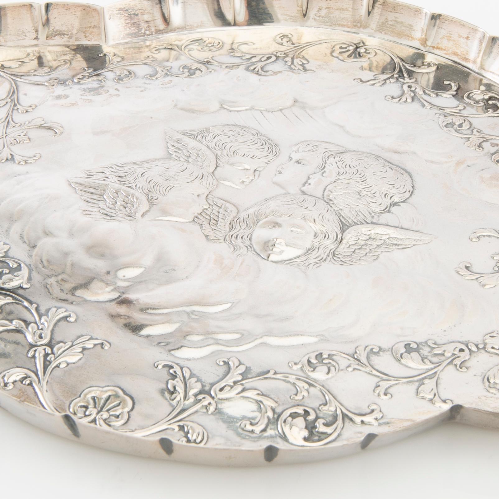 William Chandless presenterfat silver London 1896.