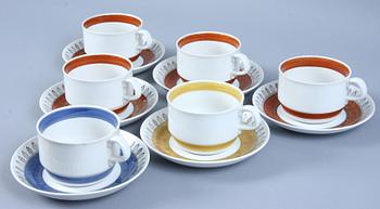 TEKOPPAR MED FAT, 6 st, porslin, Rörstrand, 1900-talets tredje kvartal.