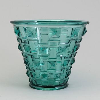 A Simon Gate vase for Orrefors ca 1930.