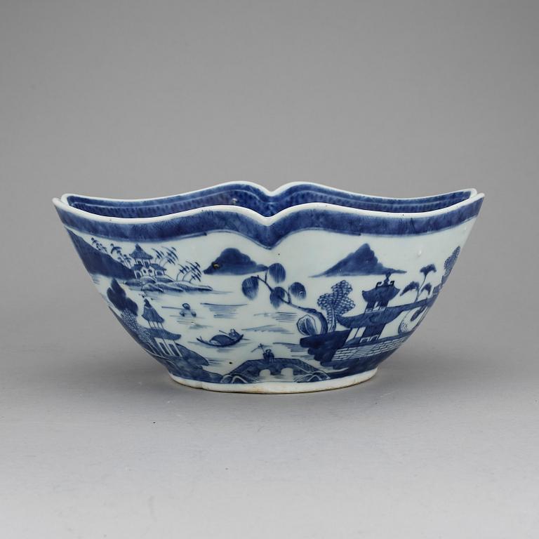 SKÅL, porslin, Kina Jiaqing (1796-1820).
