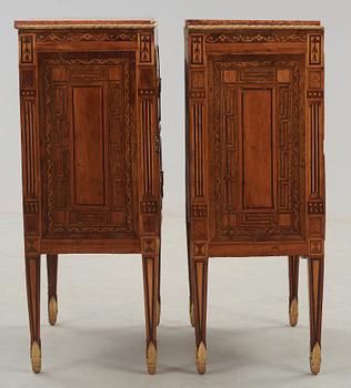 A pair of Italian late 18th century commodes.