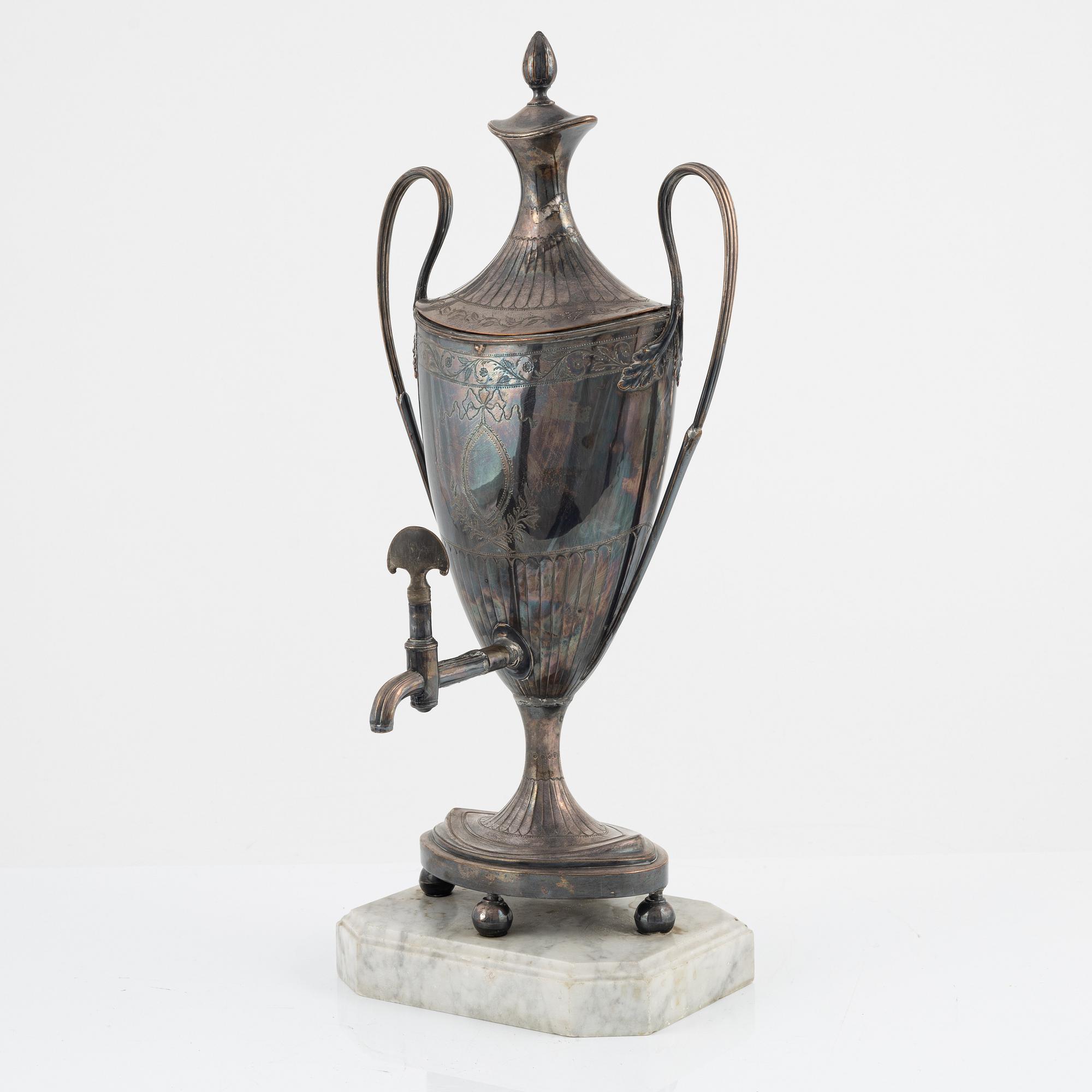 A silver plated samovar, around the year 1900.
