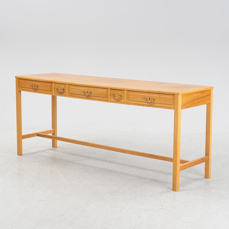 A model 821 sideboard by Josef Frank for Firma Svenskt Tenn.