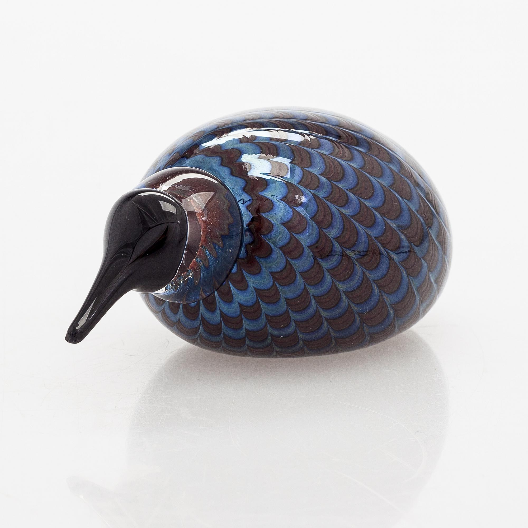 Oiva Toikka, glass bird, marked 'Myiittala O. Toikka IITTALA'.