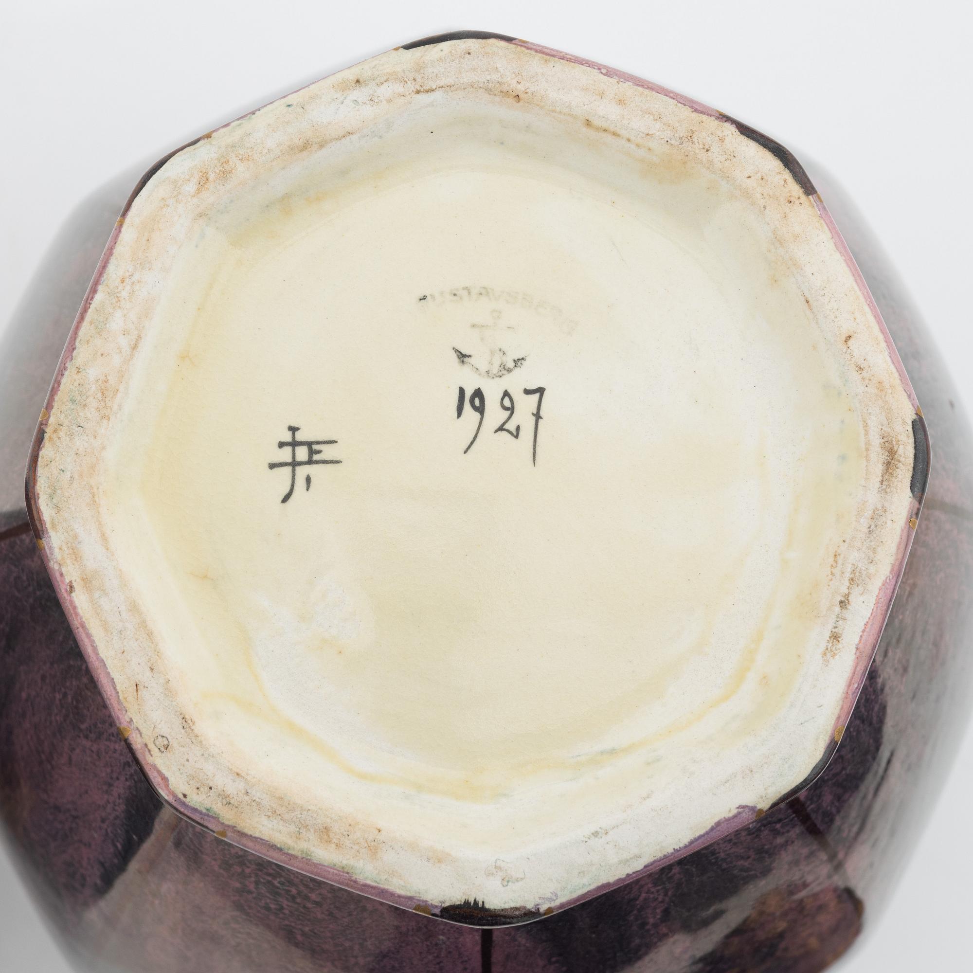 Josef Ekberg, urnor, ett par, flintgods, Gustavsberg, daterade 1927.