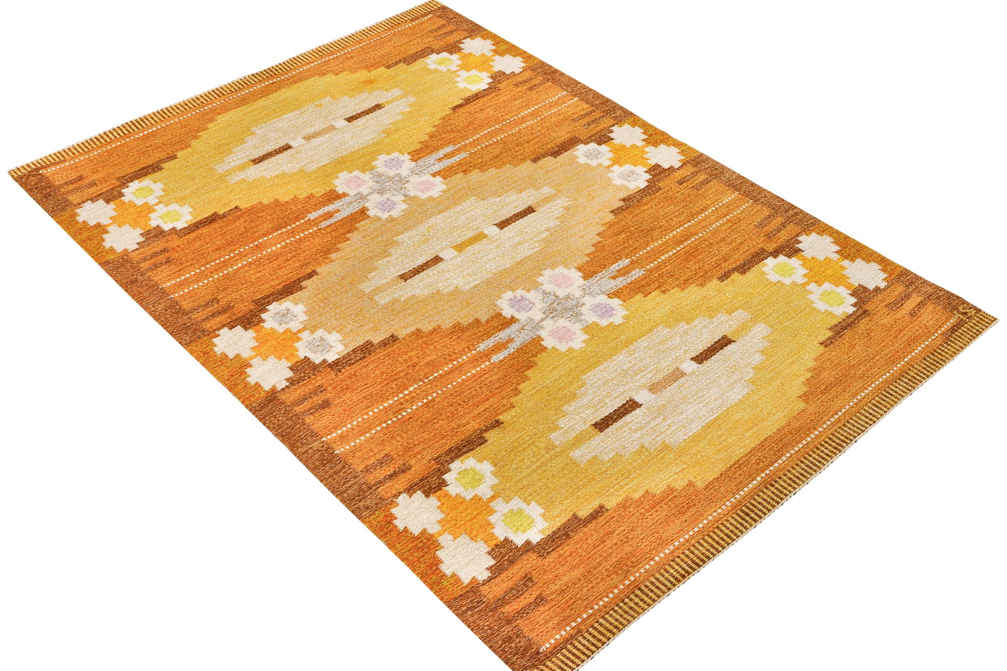 Ingegerd Silow, an 'Örbyhus' flat weave carpet, signed IS, c. 200 x 138 cm.