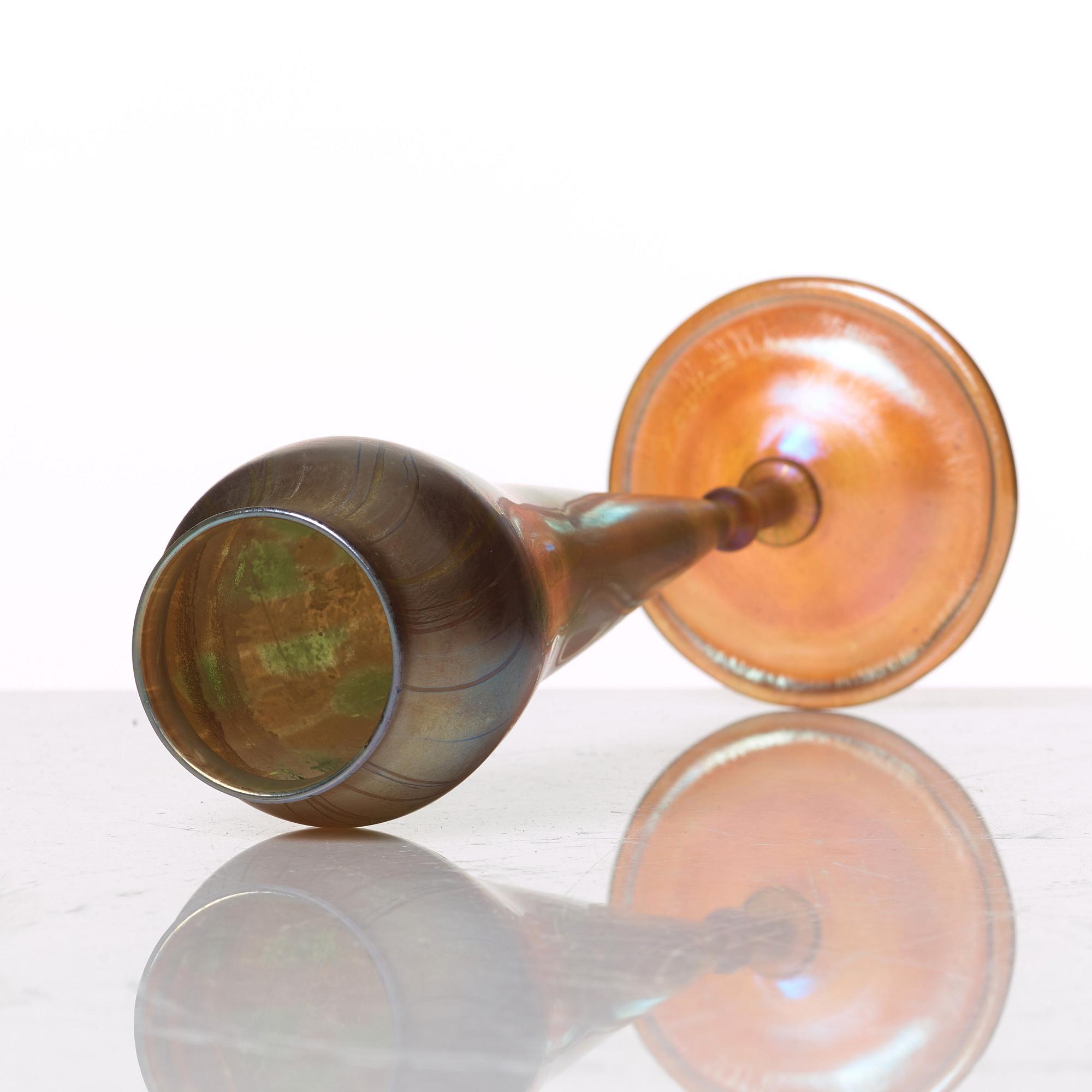 Louis Comfort Tiffany, a Favrile glass vase, U.S.A, 1909.