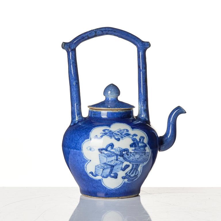 A nice powder blue tea pot with cover, Qing dynasty, 18th century.