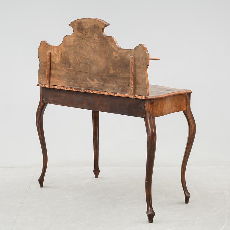 SKRIVBORD, nyrokoko, 1800-tal.