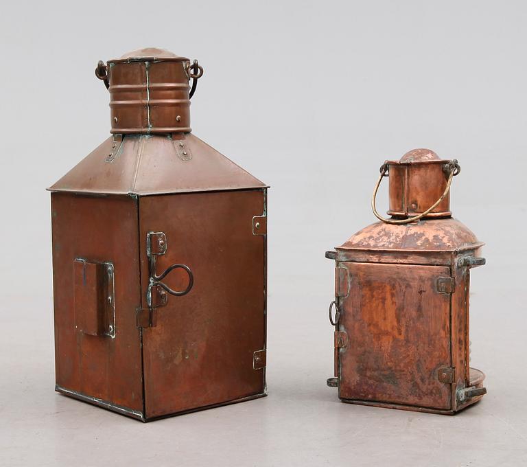 LANTERNOR, 2 st, koppar, 1900-talets första hälft.