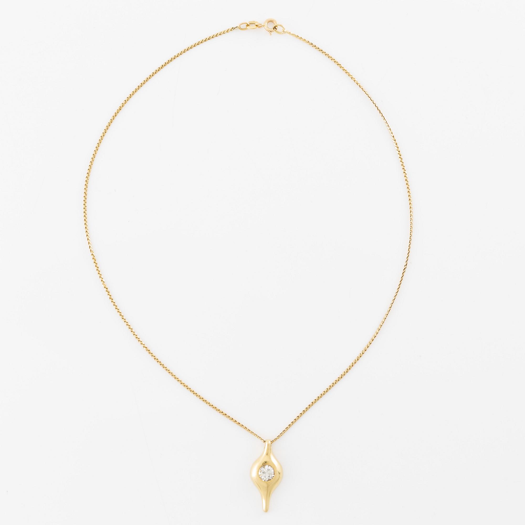 Pendant in 18K gold with a round brilliant-cut diamond.