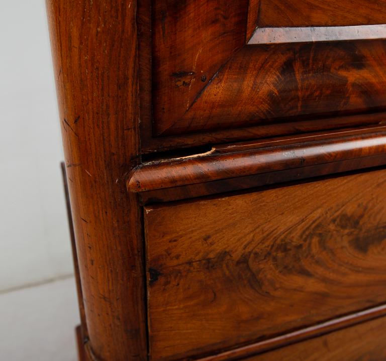 CHIFFONJÉ, 1800-talets andra hälft.