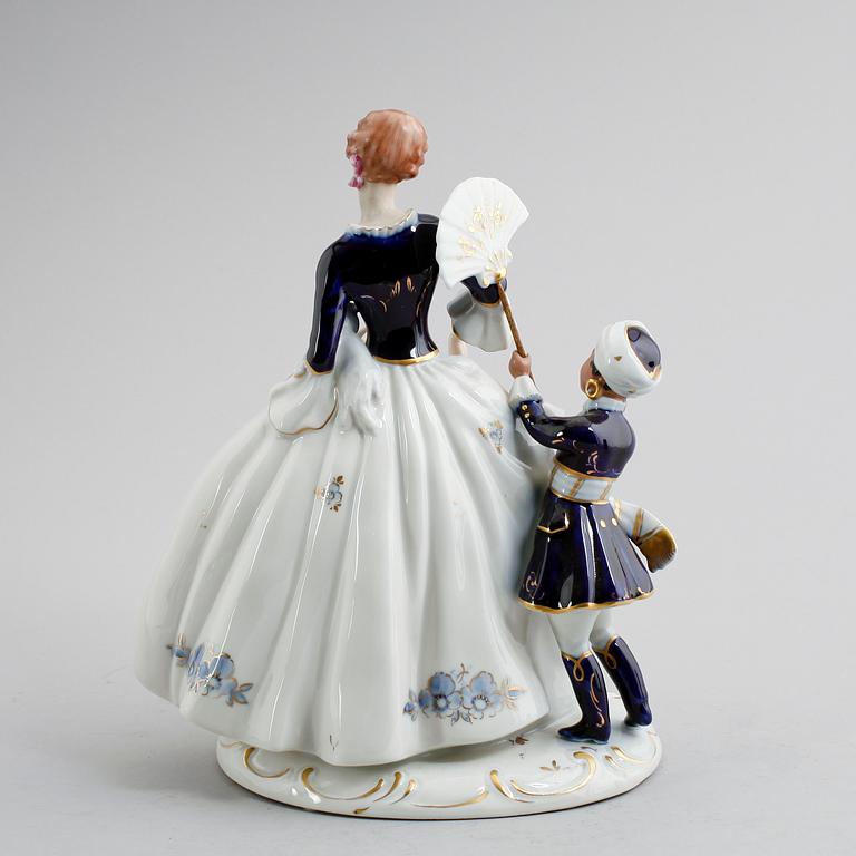 FIGURGRUPP, porslin, Essy Strohbach, Royal Dux, 1900-talets mitt.