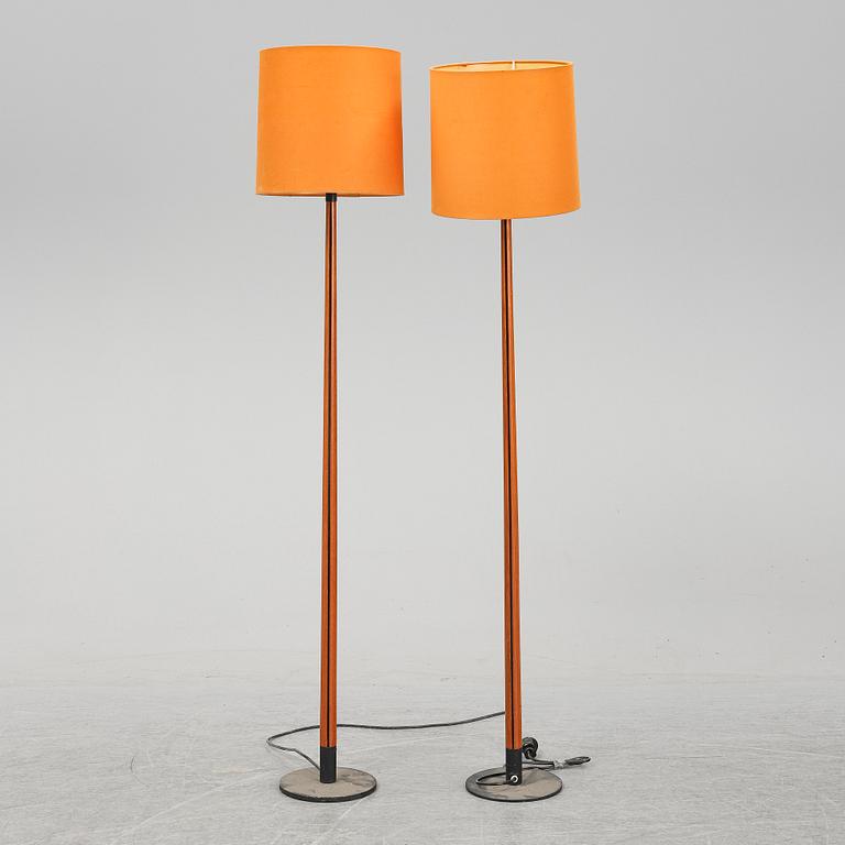 A pair of late 20th Century floor lights.