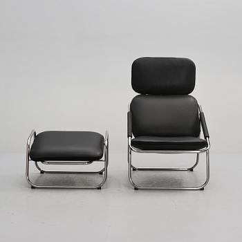 FÅTÖLJ samt  FOTPALL, "Supersport", Björn Dahlström, Dux, 2000-tal.