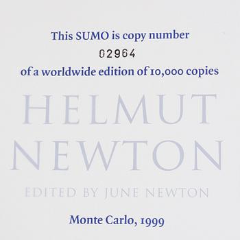 FOTOLITTERATUR, "SUMO", Helmut Newton, signerad och numrerad 2964/10000, 1999.