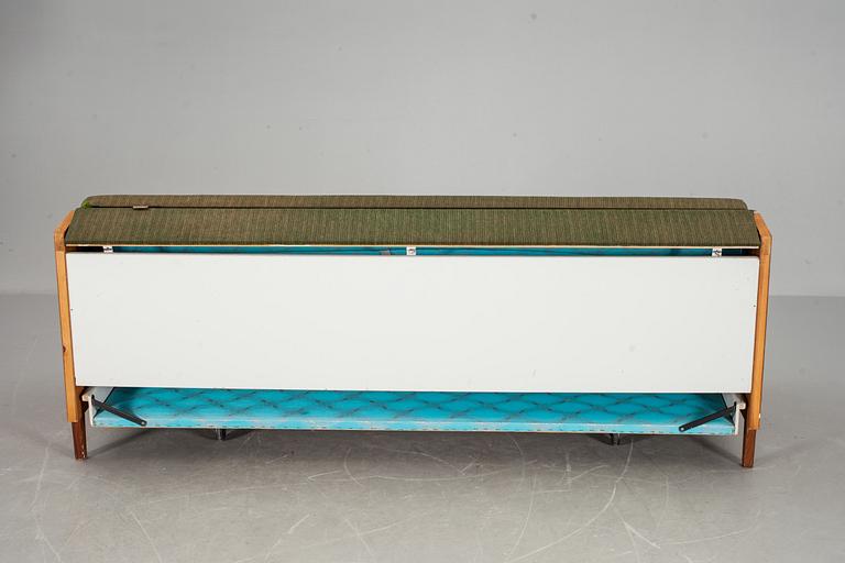 BÄDDSOFFA, Holms fabriker, Virserum, 1950-tal.