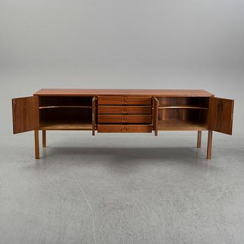 Josef Frank, sideboard, model 1015, Firma Svenskt Tenn.