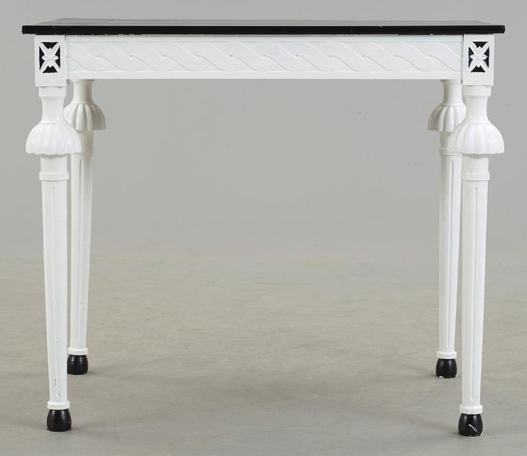 BORD, sengustaviansk stil, 1800-talets slut.