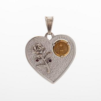 Pendant, 18K gold and white gold, Uno A Erre, Italy.