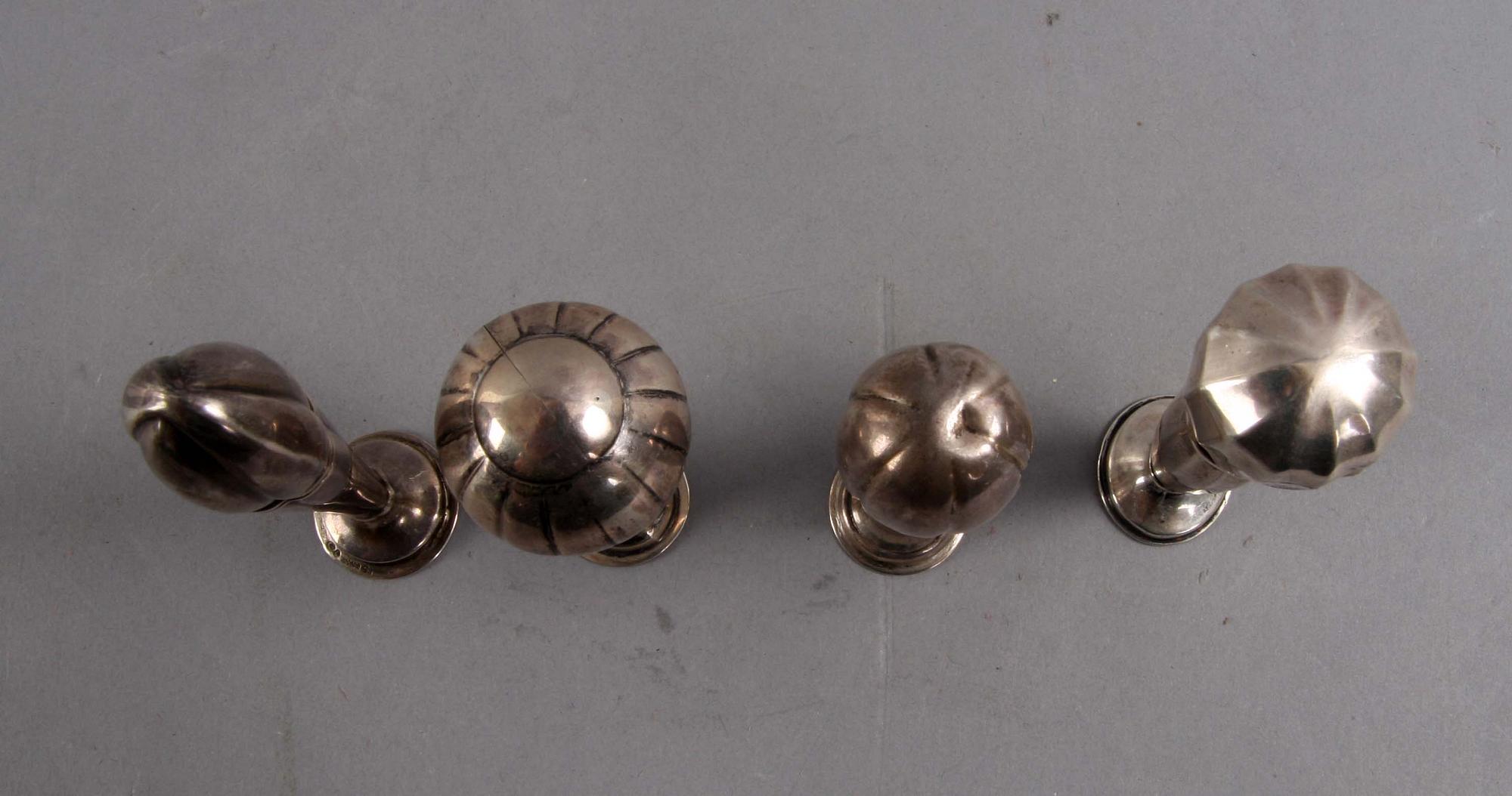 SIGILL, 4 st, silver.