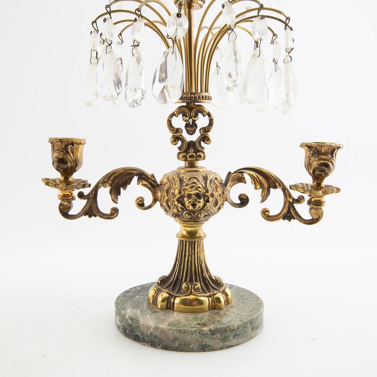 Bordslystrar ett par Rokoko-stil 1900-talets första hälft.