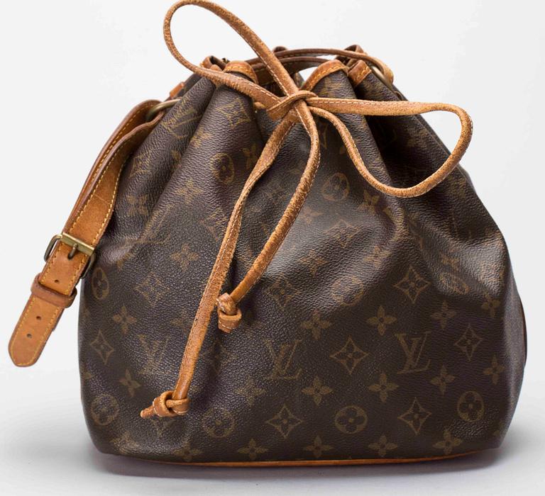 VÄSKA, "Petit Noe", Louis Vuitton.