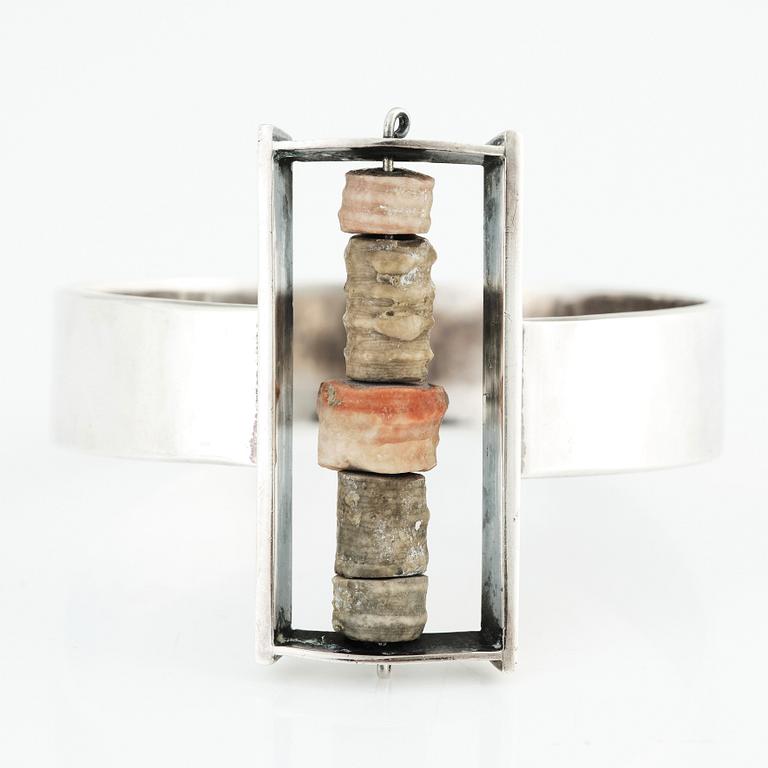 Inga-Britt "Ibe" Dahlquist, collier, brosch (Olof Barve), örhängen och armring, egen studio, Malmö 1958-1959, sterling silver.