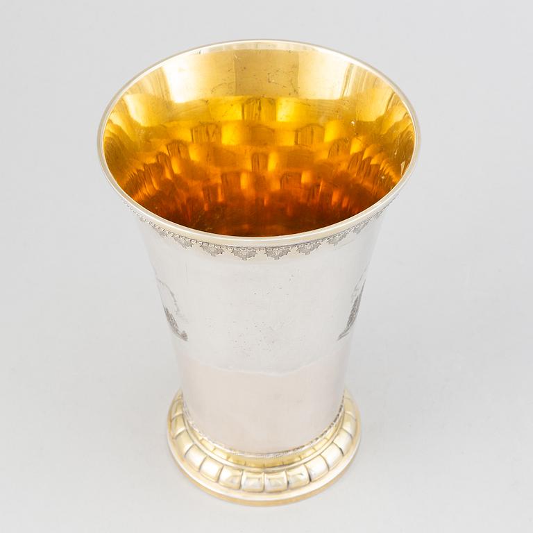 A Swedish 20th century parcel-gilt silver beaker, marked GAB, Stockholm 1944.