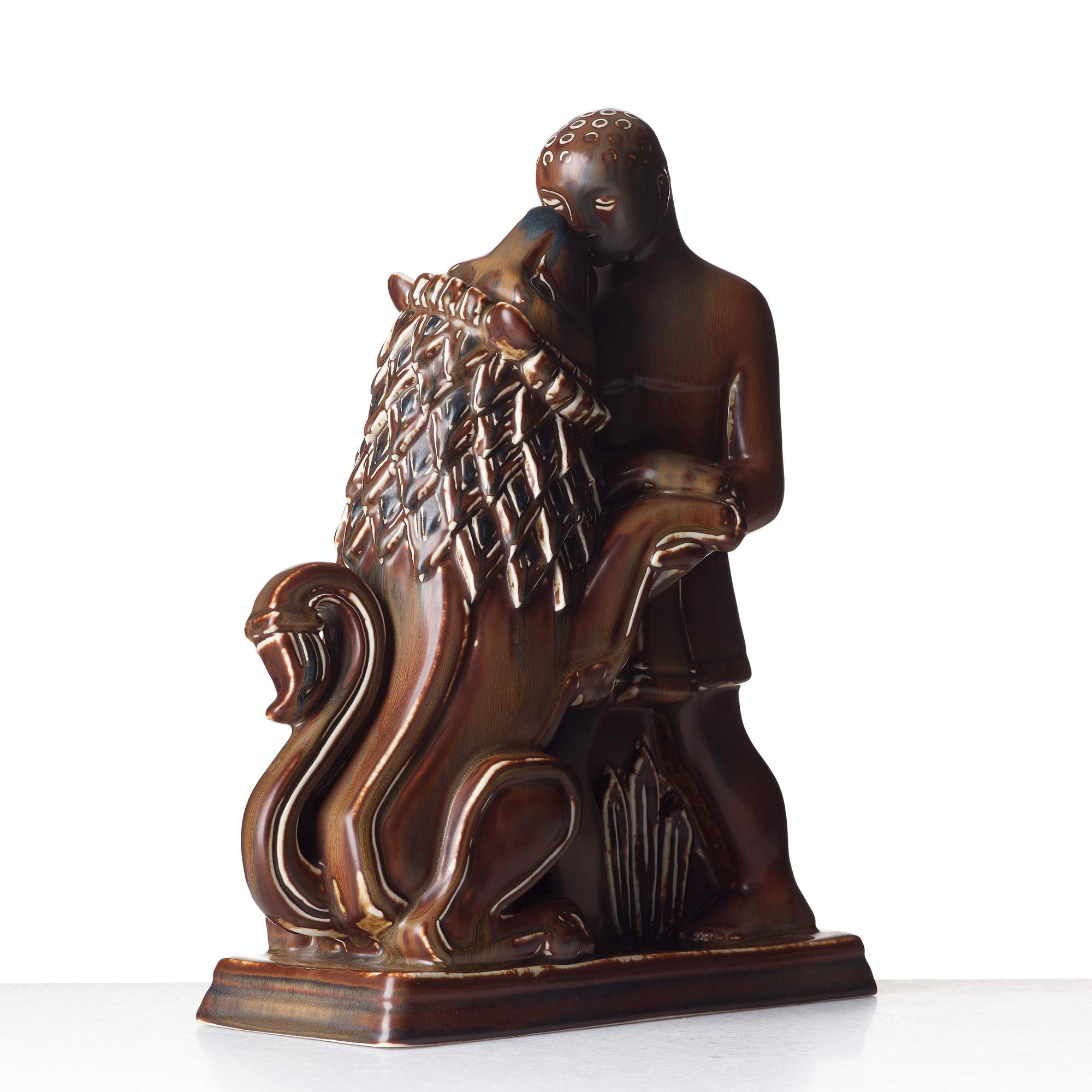 Gunnar Nylund, skulptur, "Androcles och lejonet", Rörstrand 1950-tal.