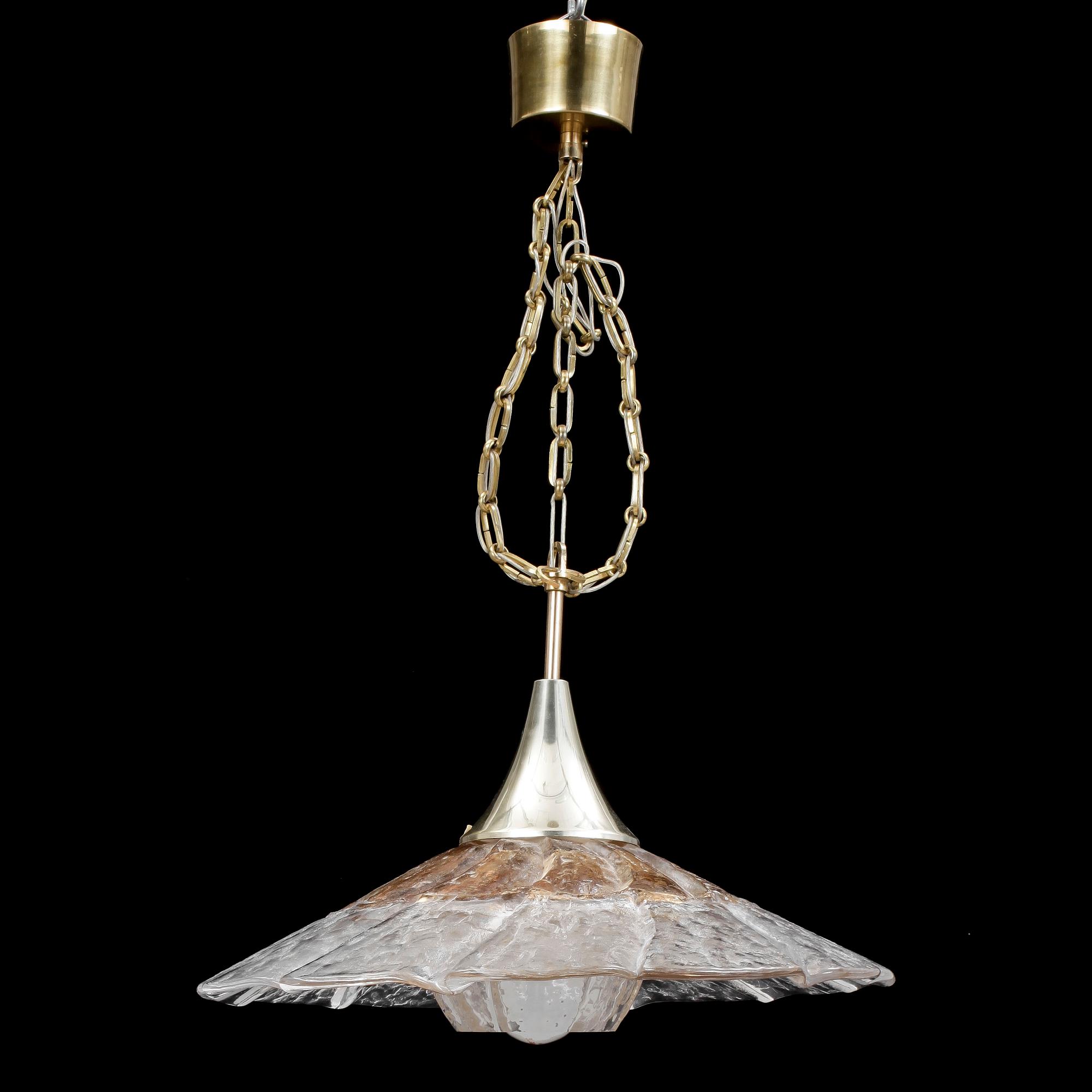 TAKLAMPA, glas, modell 2335/311, Lars Hellsten, Orrefors, 1970-tal. Höjd ca28cm.