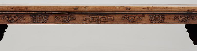 ALTARBORD, hardwood. Möjligen Huanghuali.  1600/1700-tal.